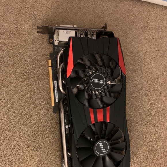 gtx 780 directcu ii - Picture 2 of 4